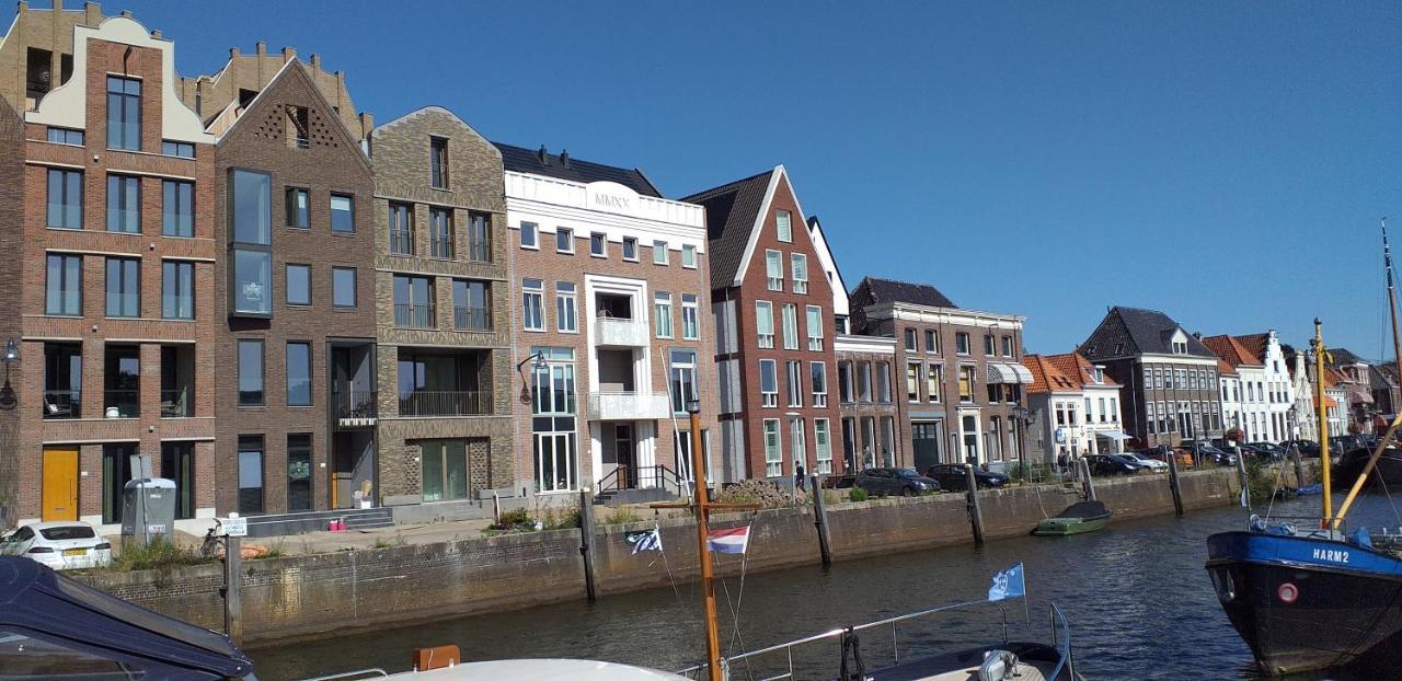 Thorbecke Canal View 42M2 Loft Bed & Breakfast Zwolle  Exterior photo