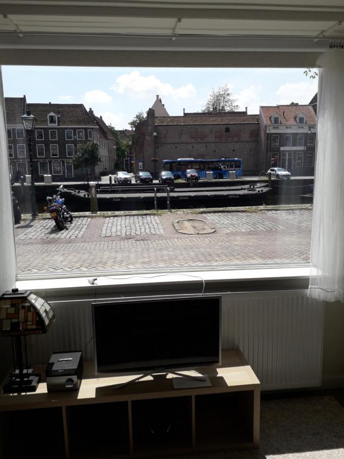 Thorbecke Canal View 42M2 Loft Bed & Breakfast Zwolle  Exterior photo