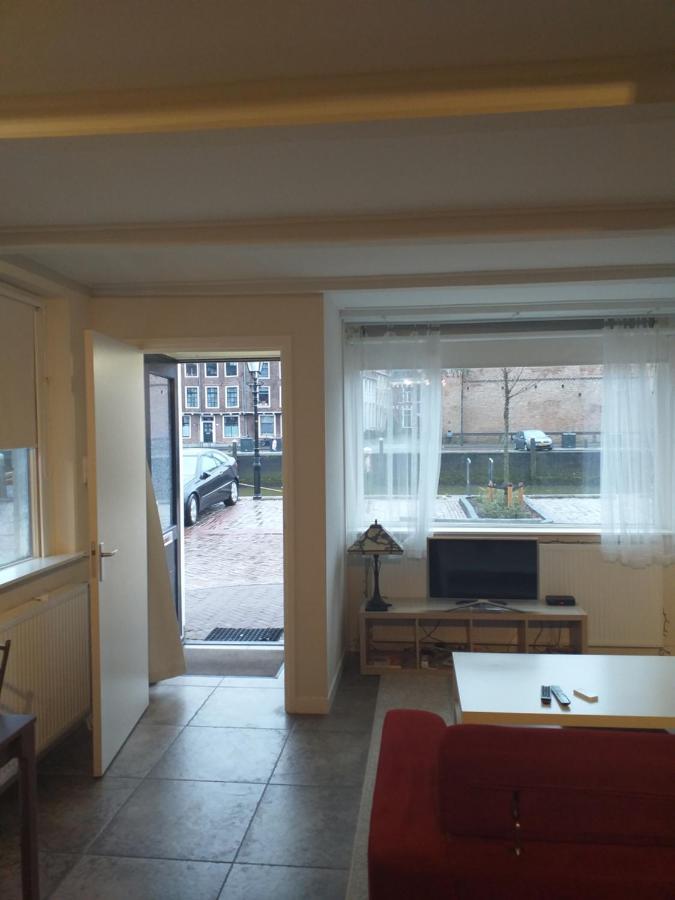 Thorbecke Canal View 42M2 Loft Bed & Breakfast Zwolle  Exterior photo